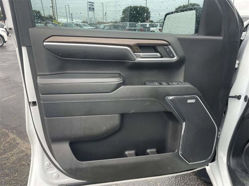 Used 2024 Chevrolet Silverado 1500 LT Trail Boss w/ LT Trail Boss Premium Package image 15