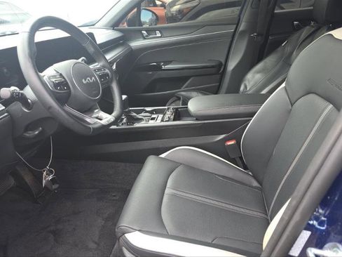 Used 2025 Kia K5 GT-Line w/ GT-Line Premium Package image 3