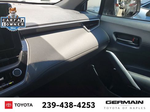 Used 2024 Toyota Corolla Cross AWD Hybrid image 36
