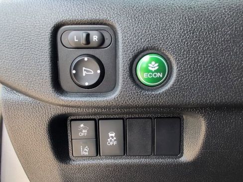 Used 2021 Honda Passport Sport image 15