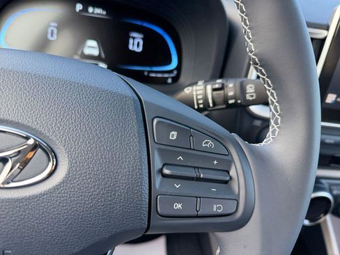 New 2026 Hyundai Venue SEL image 15