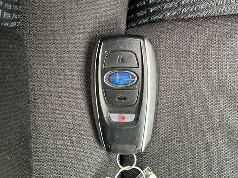 Certified 2025 Subaru Ascent Premium AWD/4WD image 19