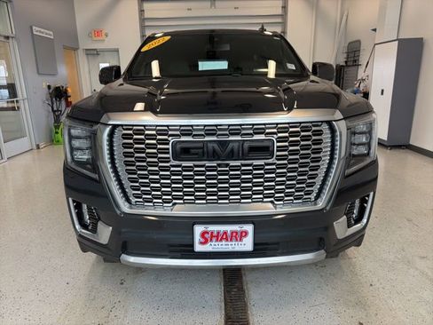 Used 2022 GMC Yukon Denali AWD/4WD image 5