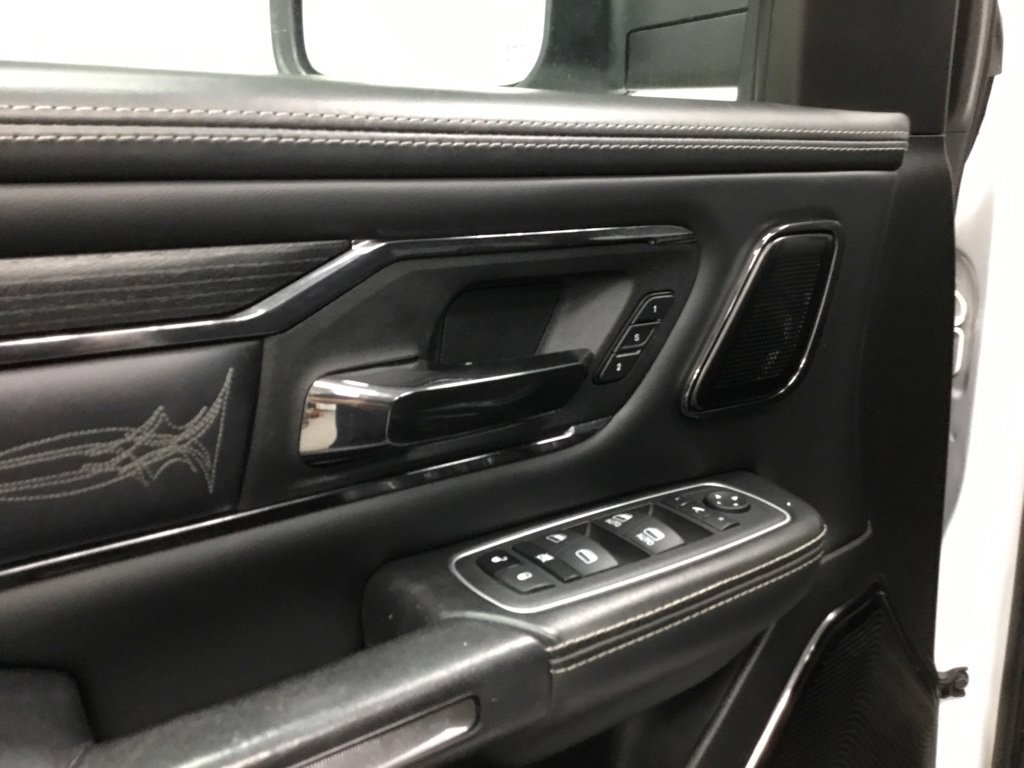 Used 2022 RAM 1500 Limited w/ Night Edition AWD/4WD image 7
