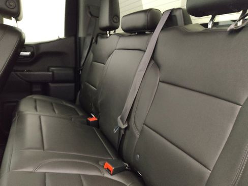 Used 2019 Chevrolet Silverado 1500 W/T w/ WT Convenience Package RWD image 18