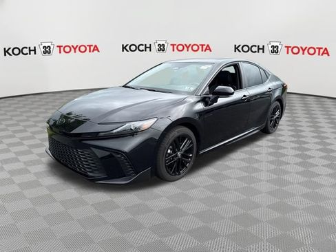 Used 2026 Toyota Camry SE w/ Multimedia Upgrade Package FWD image 3