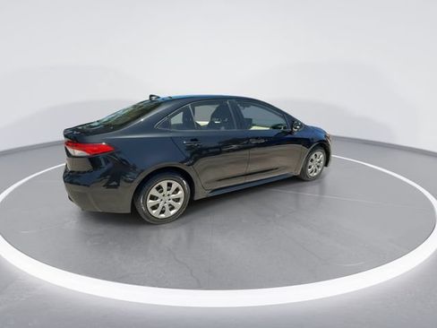 Used 2022 Toyota Corolla LE FWD image 8