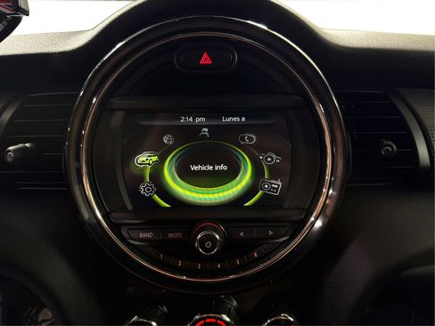 Used 2017 MINI Cooper 4-Door Hardtop FWD image 13