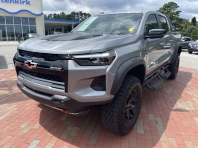 Used 2026 Chevrolet Colorado ZR2 w/ Midnight Edition