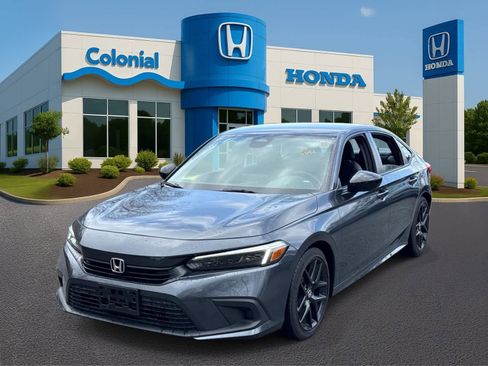Used 2024 Honda Civic Sport image 1