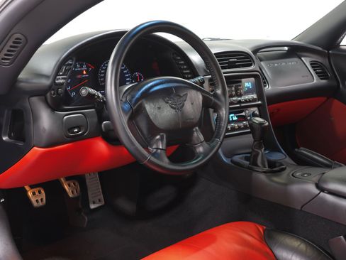 Used 2003 Chevrolet Corvette Z06 w/ Memory Package, 3 Drivers RWD image 2