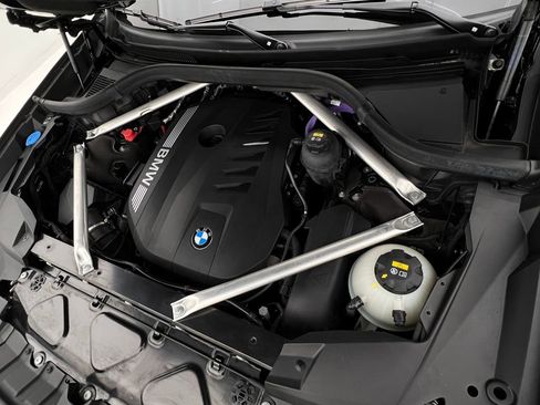 Certified 2023 BMW X7 xDrive40i w/ Climate Comfort Package image 32