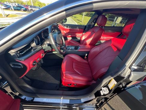 Used 2017 Maserati Quattroporte S RWD image 16