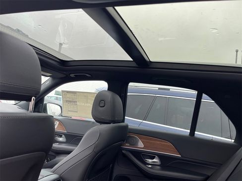 New 2026 Mercedes-Benz GLE 350 4MATIC image 10