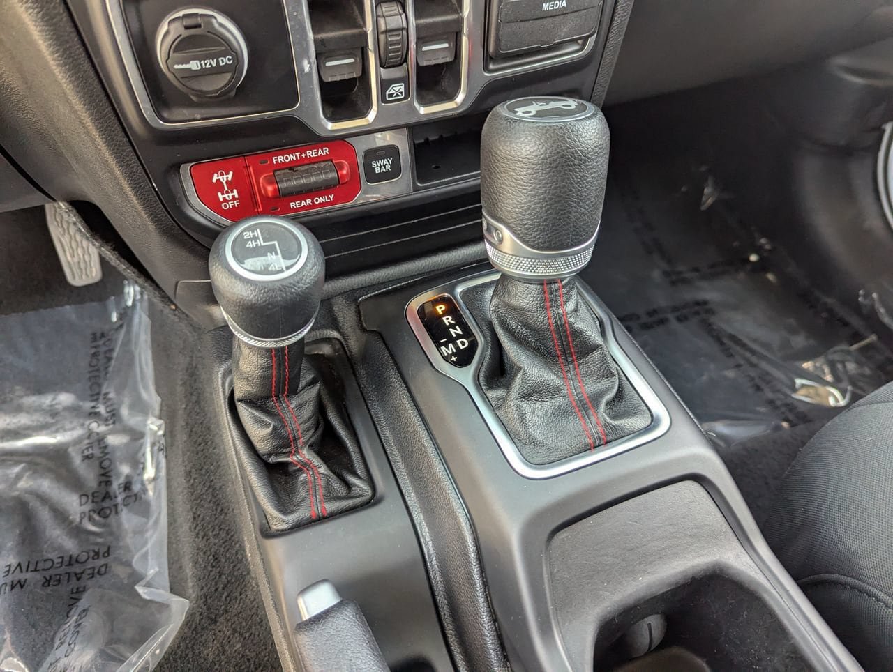 Used 2020 Jeep Wrangler Unlimited Rubicon AWD/4WD image 26