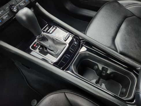 Used 2025 Jeep Compass Limited image 27