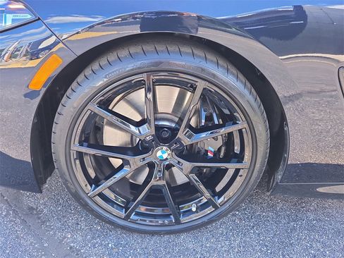 Used 2025 BMW M850i xDrive Convertible image 9