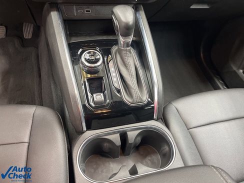 Used 2023 GMC Canyon Elevation w/ Elevation Premium Package image 25