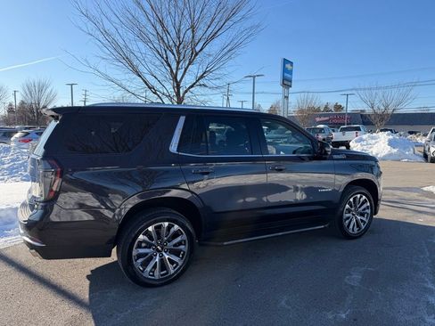 Used 2025 Chevrolet Tahoe High Country w/ Sun And Tow Package image 3