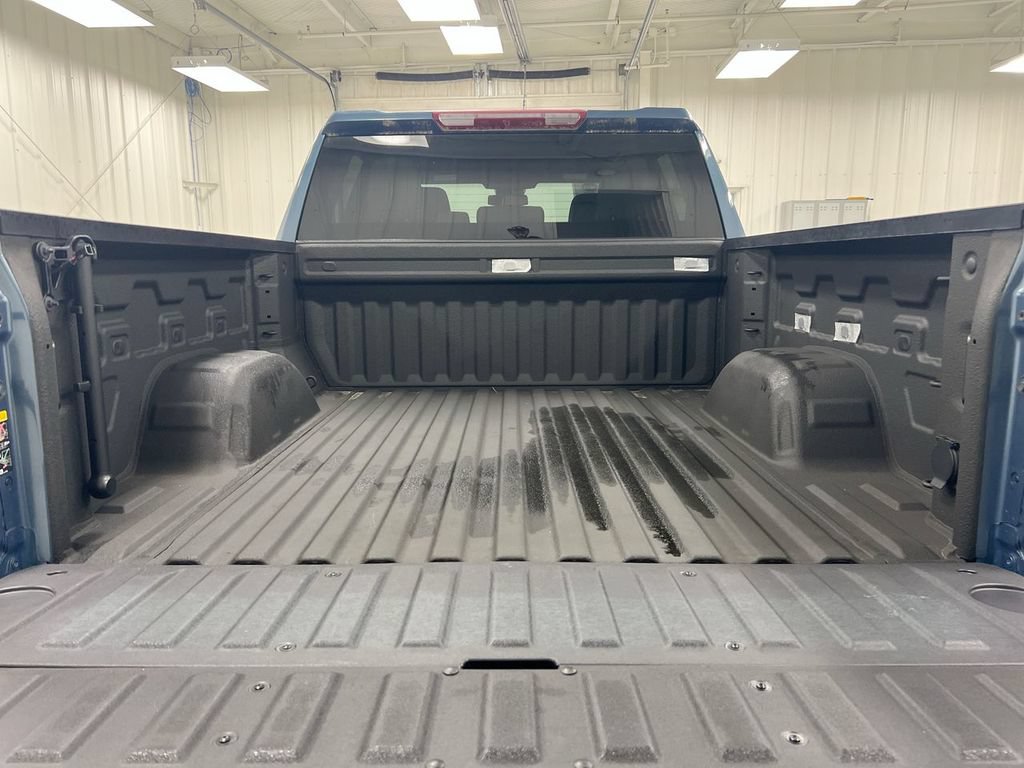 Used 2024 GMC Sierra 1500 SLT w/ SLT Premium Package AWD/4WD image 24