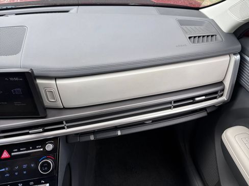 Used 2025 Hyundai Santa Fe SEL AWD/4WD image 39