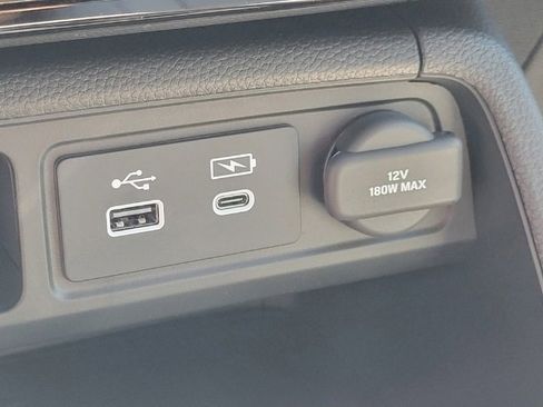 Used 2025 Honda Pilot EX-L image 15