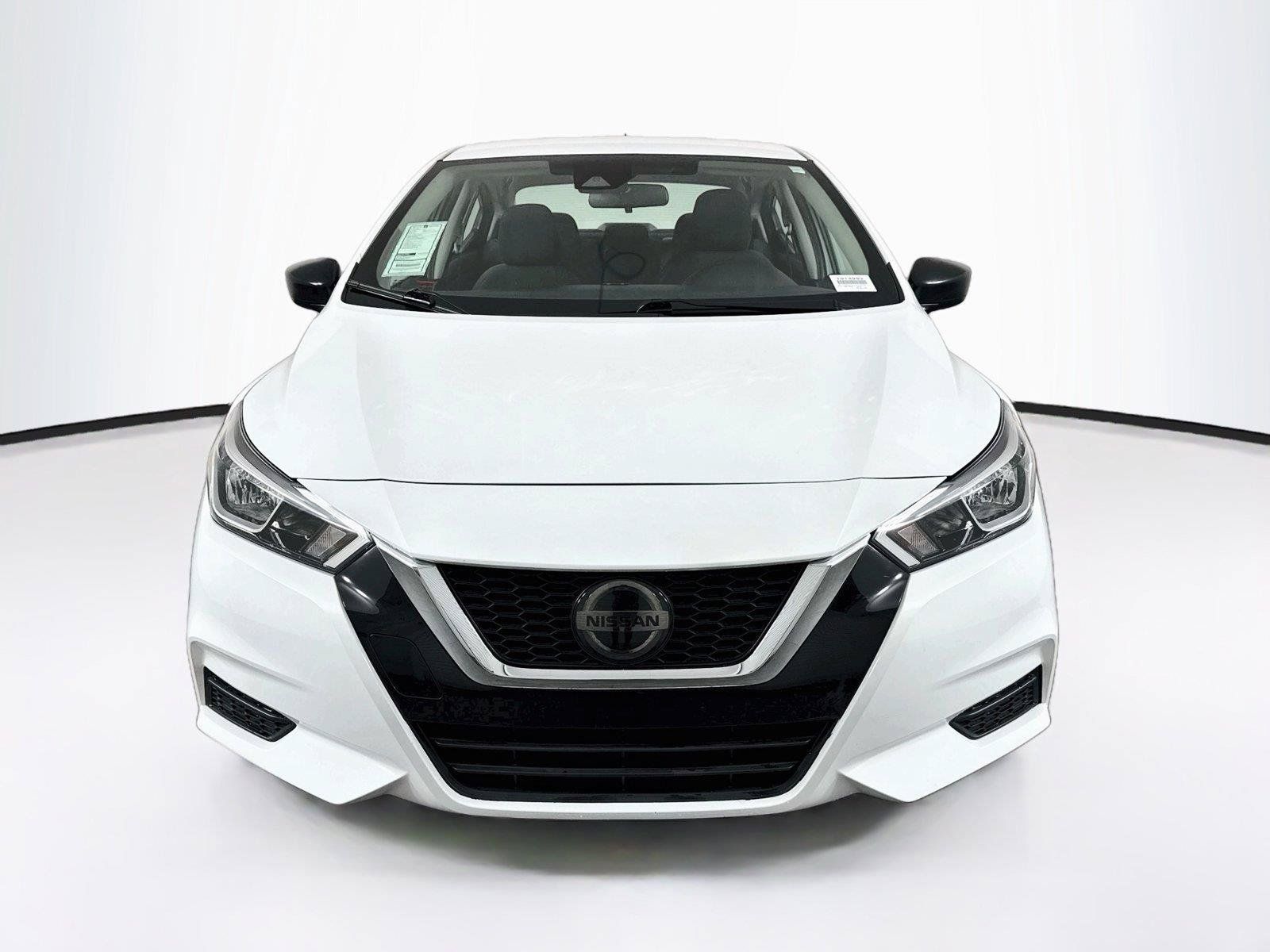 Used 2020 Nissan Versa S FWD image 7