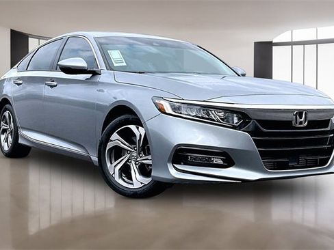 Certified 2018 Honda Accord EX-L image 3