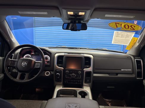 Used 2017 RAM 1500 Big Horn image 27