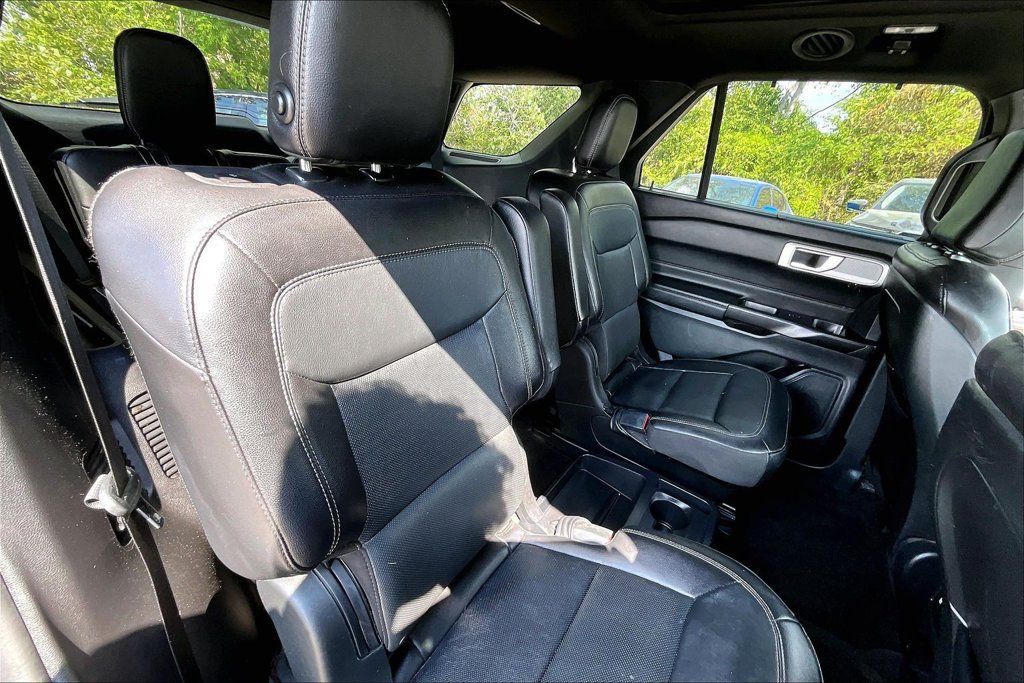 Used 2020 Ford Explorer Limited RWD image 37