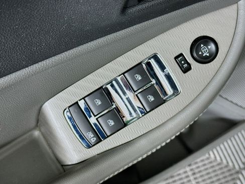 Used 2017 Chevrolet Impala LS image 15