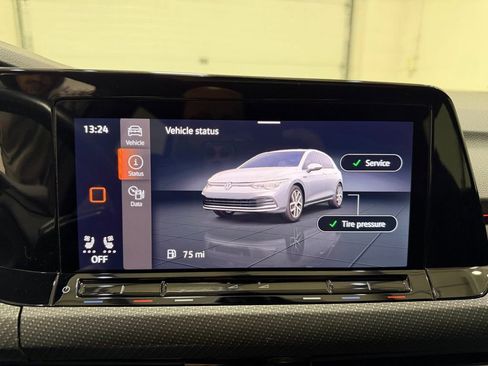 Used 2022 Volkswagen Golf R AWD/4WD image 21