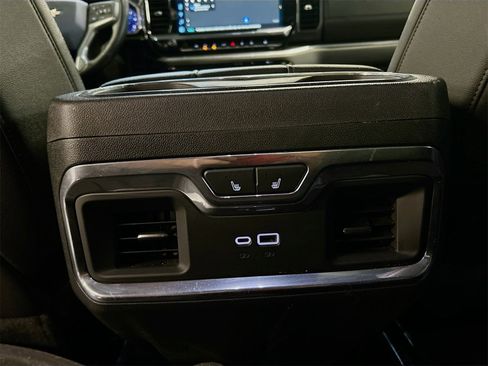 Used 2024 Chevrolet Silverado 1500 LTZ w/ LTZ Premium Package image 27