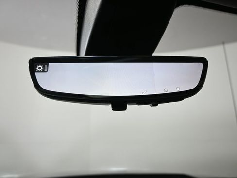 Used 2021 Chevrolet Silverado 1500 LTZ w/ LTZ Premium Package image 34