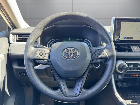 Certified 2025 Toyota RAV4 XLE AWD/4WD image 13