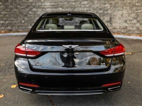 Used 2018 Genesis G80 3.8 w/ Option Group 02 image 7