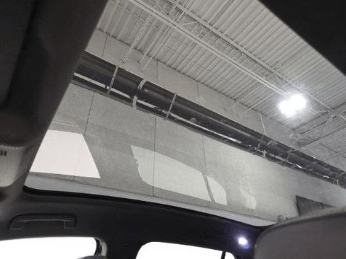 Used 2023 Volkswagen ID.4 Pro S Plus image 13