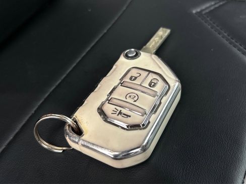 Used 2020 Jeep Wrangler Unlimited Sport image 39