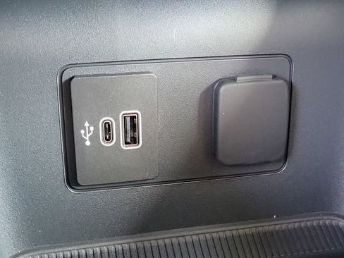 New 2026 Ford Explorer Active w/ Active Comfort Package image 14