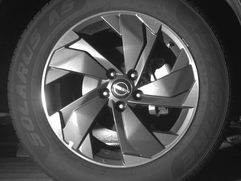 Used 2025 Nissan Rogue SV AWD/4WD image 13