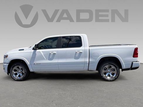 New 2026 RAM 1500 4x4 Crew Cab image 5