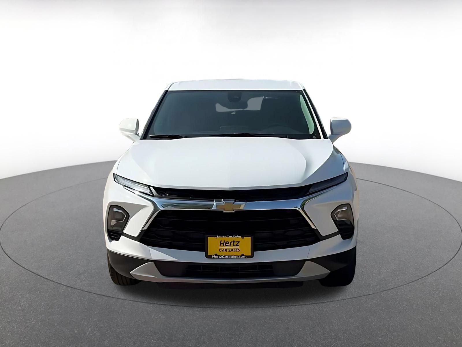Used 2026 Chevrolet Blazer LT FWD image 4