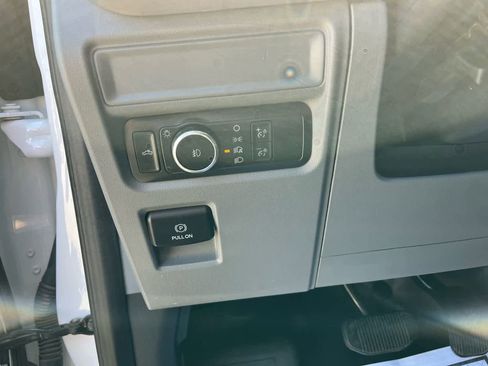 Used 2022 Ford F150 XL w/ Equipment Group 101A High image 18