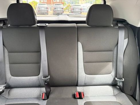 Used 2025 Chevrolet TrailBlazer LT FWD image 28