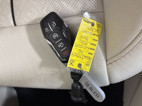 Used 2016 Lincoln MKC Black Label image 29