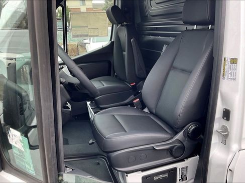 New 2026 Mercedes-Benz Sprinter 2500 image 7