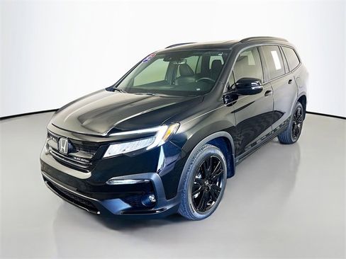 Used 2022 Honda Pilot Black Edition image 3