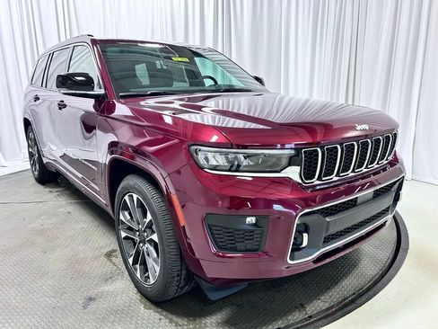 New 2025 Jeep Grand Cherokee L Overland w/ Luxury Tech Group IV AWD/4WD image 26