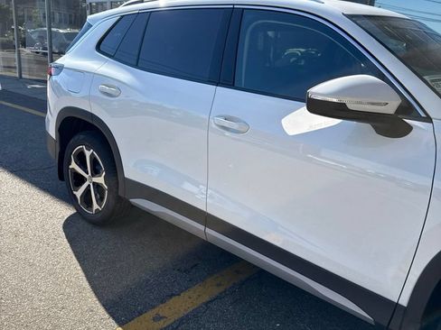 New 2026 Volkswagen Tiguan SE AWD/4WD image 6