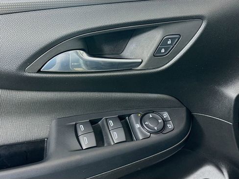 Used 2024 Buick Envista Avenir FWD image 17